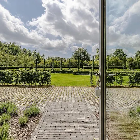 Bed & Breakfast Domein Den Buiten Dnd